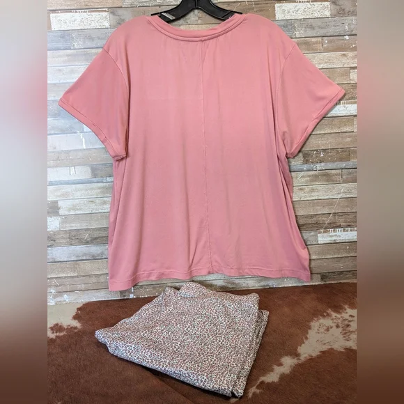 Rae Dunn Pink Pajama Set with Uplifting Message " No Bad Days" Animal Print PJ's - Picture 6 of 9